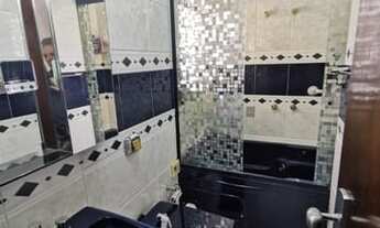 Imagem 2: Sobrado para venda possui 250 metros quadrados com 3 quartos em Jardim Stella - Santo Andr