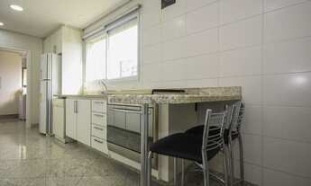 Imagem 7: Apartamento à venda, Vila Suzana, 193m², 3 suítes, 4 vagas!