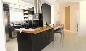 Imagem 5: Casa em Condomínio para Venda em Barueri, Alphaville, 4 dormitórios, 2 suítes, 5 banheiros