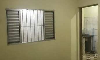 Imagem: Aluga-se dois cômodos para moças