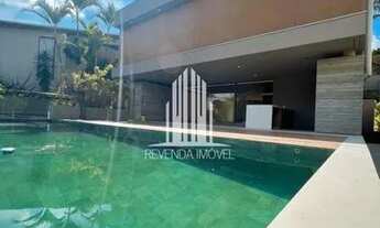 Imagem 2: Casa a nova a venda em Alphaville Residencial 1, com vista para Mata!