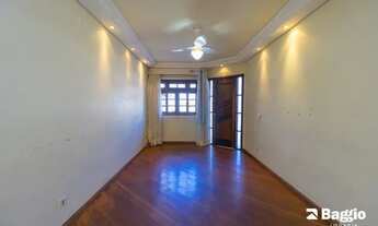 Imagem 2: Casa de 4 quartos para alugar no bairro Guabirotuba