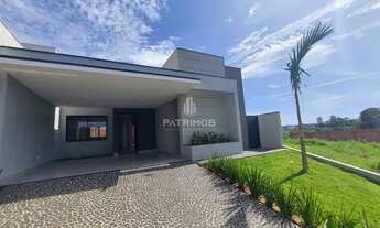 Imagem 1: Casa Térrea 03 suítes c/ Piscina em condomínio San Tiago