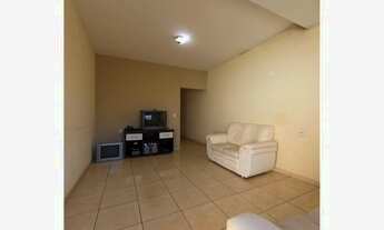 Imagem 7: Casa na Av. Emilio Pacagnella, com 2 quartos e potencial comercial, R$ 300.000,00