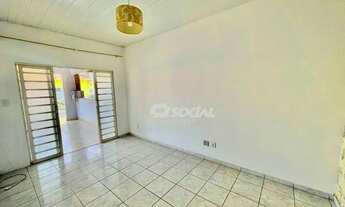 Imagem 6: Excelente casa em condomínio fechado disponível para venda ou locação. Cond. Vila das Hort