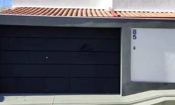 Imagem: EXCELENTE CASA 3 QUARTOS 2 VAGAS DE GARAGEM