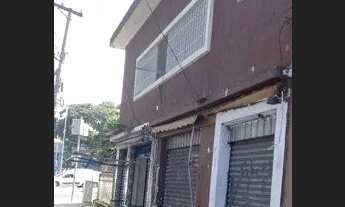 Imagem 3: Sobrado com excelente metragem de 270 m², para fins tanto comerciais quanto residencial po