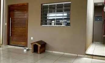 Imagem: 12 - Vende-se esta linda casa na região