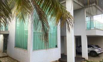 Imagem 2: Sobrado 415 m², 4 Qts sendo 3 Suítes, 6 Vagas, Piscina, Moinho dos Ventos - Goiânia - GO