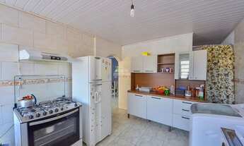 Imagem 3: Sobrado para venda de 156 m² com 2 quartos em Uberaba - Curitiba - PR