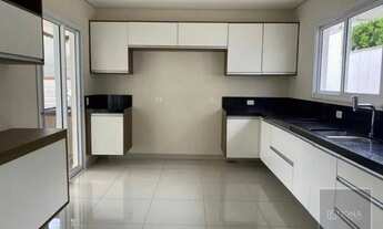 Imagem: Casa no Alphaville Dom Pedro com 3 suítes