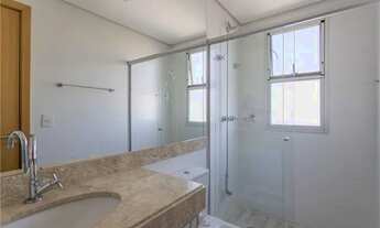 Imagem 2: Apartamento Les Alpes vista para a mata