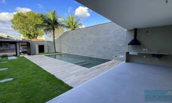 Imagem 3: Excelente casa com 4 suites de 400m2 de área total no Rio Mar