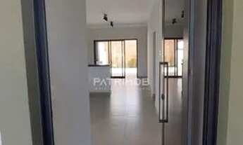 Imagem 4: Casa Térrea 03 suítes c/ Piscina em condomínio San Tiago