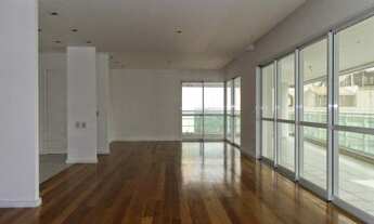 Imagem 2: ALUGO Lindo apartamento Cerqueira Cesar SP 04 suites 04 vagas 270m2