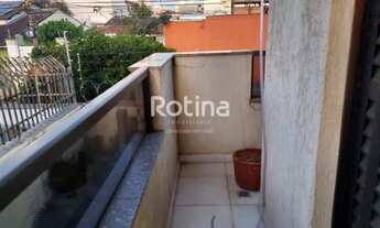 Imagem 4: Apartamento para aluguel, 2 quartos, 1 suíte, 2 vagas, Santa Mônica - Uberlândia/MG