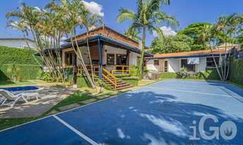 Imagem 2: Numa das ruas mais tranquilas , arborizadas e seguras do bairro