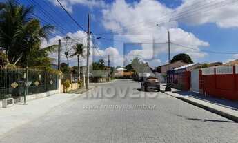 Imagem 2: Casa independente com anexo situada à poucos metros do centro comercial *C-01