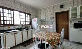 Imagem 3: Sobrado com 4 dormitórios para alugar por R$ 2.869/mês - Cocaia - Guarulhos/SP