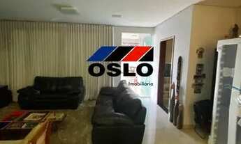 Imagem 2: AGIO SOBRADO COM 03 SUÍTES PLENAS, PISCINA PRIVATIVA COM HIDRO, NO CONDOMÍNIO JARDIM MADRI