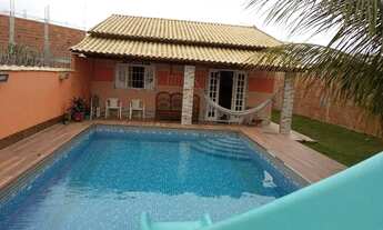 Imagem 2: Alugo casa com piscina em Cabo Frio