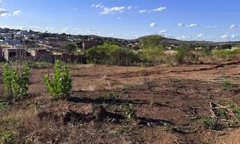 Imagem 2: Vendo meio lote bairro Antônio Miranda 5x30