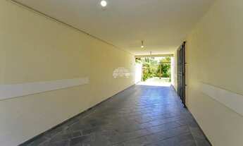 Imagem 4: Sobrado para venda com 215 metros quadrados com 2 quartos em Bacacheri - Curitiba - PR