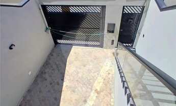 Imagem 2: Sobrado para aluguel e venda possui 359 metros quadrados com 3 quartos