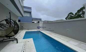 Imagem 6: Casa em Condomínio Fechado no Arujá Real Park - 4 Suítes, Piscina Aquecida e Porteira Fech