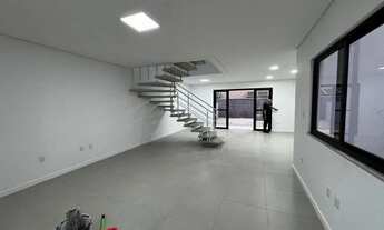 Imagem 6: Imóvel para venda tem 142 metros quadrados com 3 quartos em Carianos - Florianópolis - SC