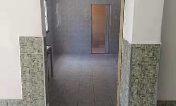 Imagem 3: Casa em Mesquita, 2 quartos, garagem e área