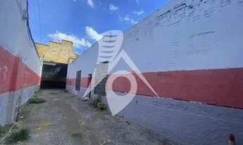 Imagem 2: Galpão na Mooca, 586m², 2 banheiros, 10 vagas