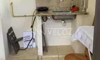 Imagem 10: Kitnet/Conjugado - / Residencial / Centro