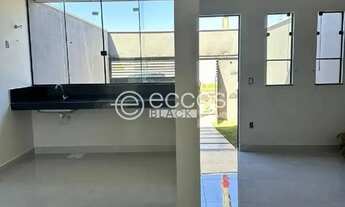Imagem 5: Casa à venda, 3 quartos, 1 suíte, 2 vagas, Jardim Holanda - Uberlândia/MG