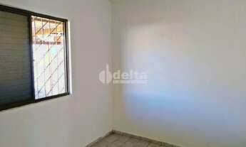 Imagem 7: Casa residencial disponível para venda no bairro Tocantins em Uberlândia-MG