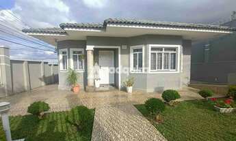 Imagem: Casa padrão à Venda com 4 quartos, Uvaranas