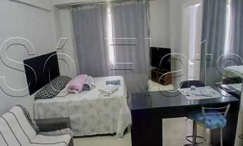 Imagem 2: Edifício Brasilar, flat disponível para locação contendo 30m² e 01 dormitório no Centro de