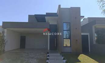 Imagem: Casa de condomínio em Rua Ettore Berti