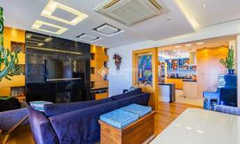 Imagem 2: Imóvel para venda possui 164 metros quadrados com 3 quartos em Jardim do Salso - Porto Ale