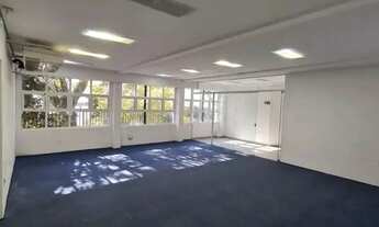 Imagem 3: Prédio Comercial no Jardim. Do Mar - 280m²