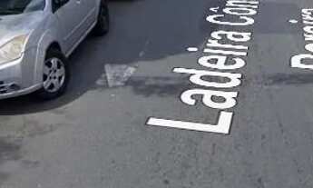 Imagem 6: Kitnet pequeno mobiliado 750 água luz e Internet já incluídos nesse valor