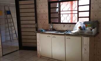 Imagem 7: Casa com comércio área construída de 300 metros quadrados