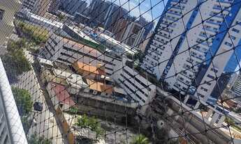 Imagem 2: Quarto em apartamento