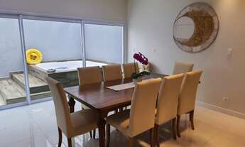 Imagem 5: Sobrado Alto Padrão frente para Área Verde Preservada. Piscina. Churrasqueira chair-broil