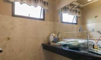 Imagem 2: Apartamento à venda com 220m², 4 quartos e 3 vagas