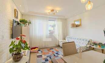 Imagem 4: Apartamento para Aluguel - Água Verde, 3 Quartos, 84 m2