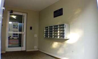 Imagem 2: Lindo apto Térreo, semi mobiliado, 02 dormitórios, vaga coberta, próximo ao Novo Shopping