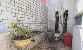 Imagem 7: Casa à venda com 220m², 3 quartos e 4 vagas