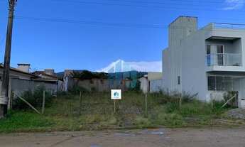 Imagem 2: Ótimo Terreno no Centro de Garopaba, a 800 m da Praia Central!