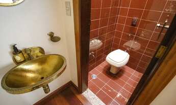 Imagem 4: Casa em Bosque da Saúde com 259m² 6 dormitórios 5 vagas de garagem